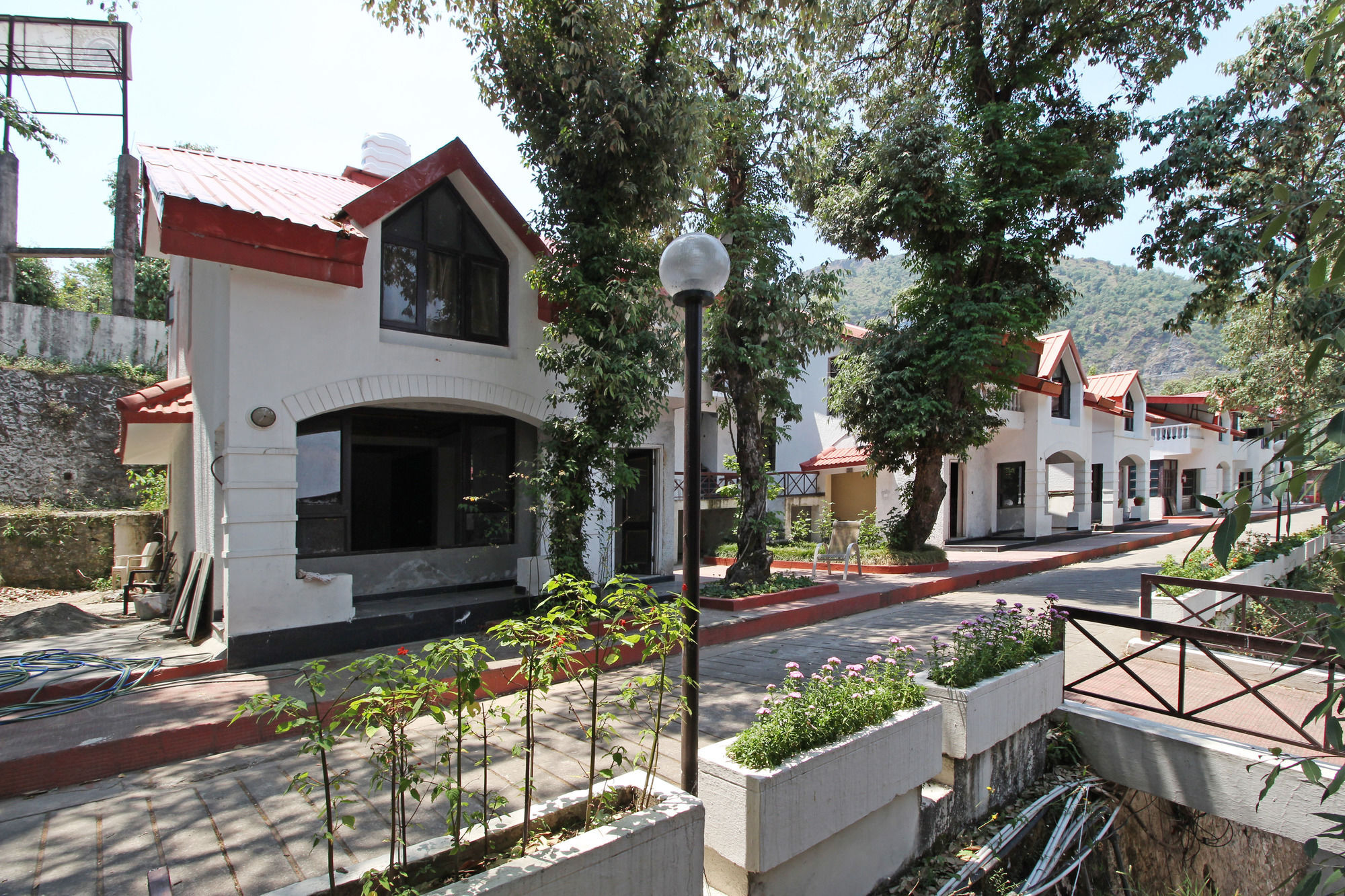 Oyo 5248 Surbee Resorts Mussoorie Exterior photo